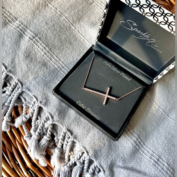 NWT PURE Silver / Rose Gold / Sparkle Allure Necklace / OS - Picture 7 of 7